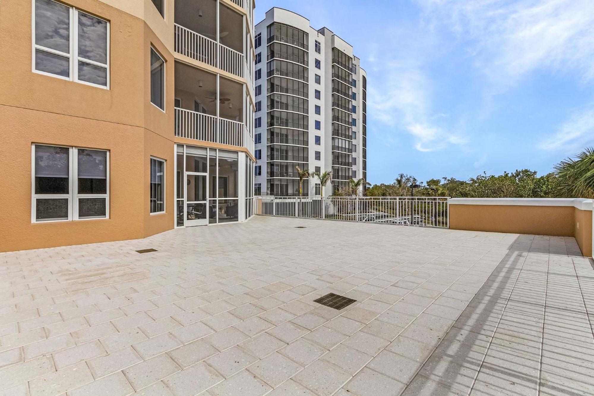Waterfront Condo W/ Bay Views, Pool & Tennis Court 迈尔斯堡海滩 外观 照片