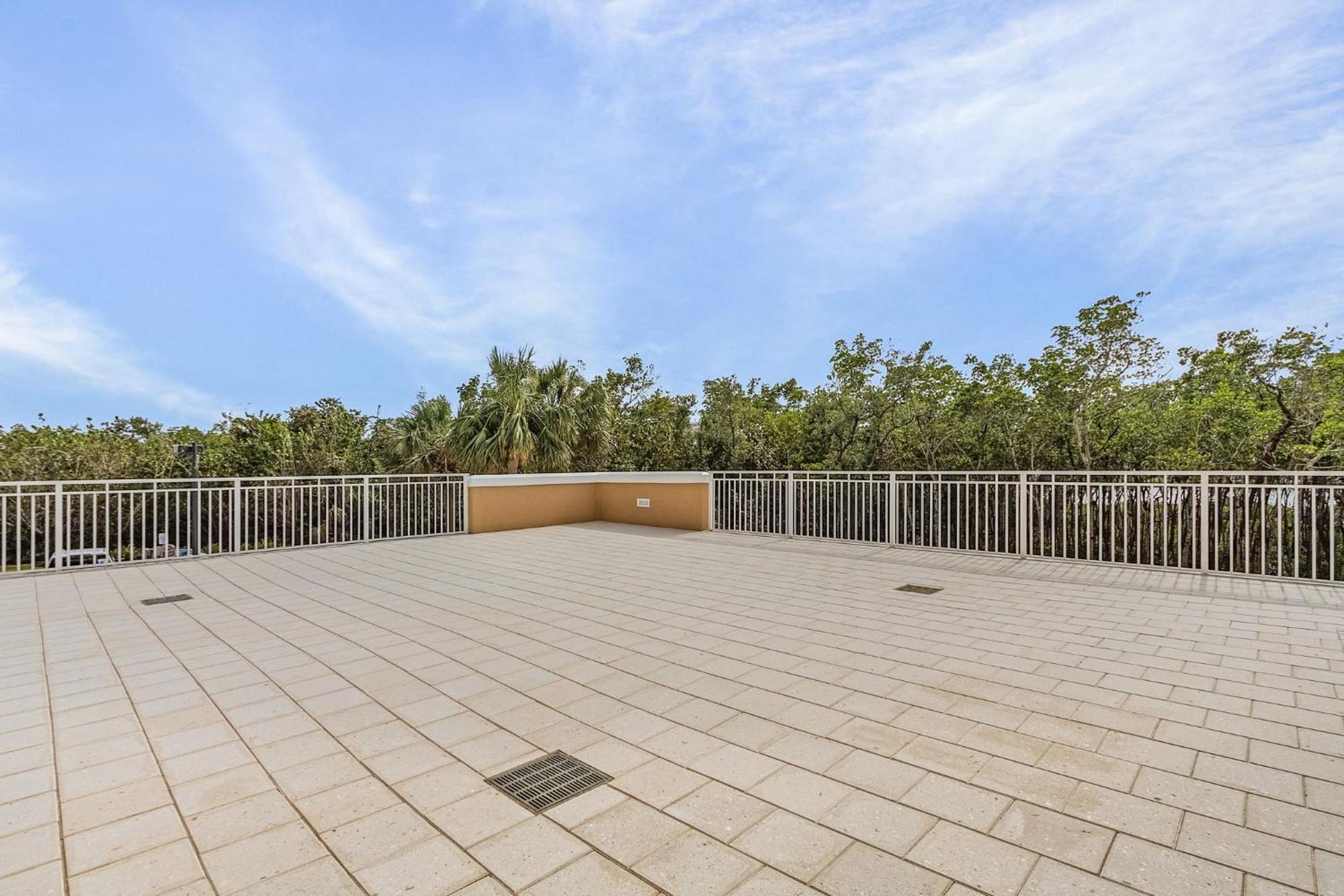 Waterfront Condo W/ Bay Views, Pool & Tennis Court 迈尔斯堡海滩 外观 照片