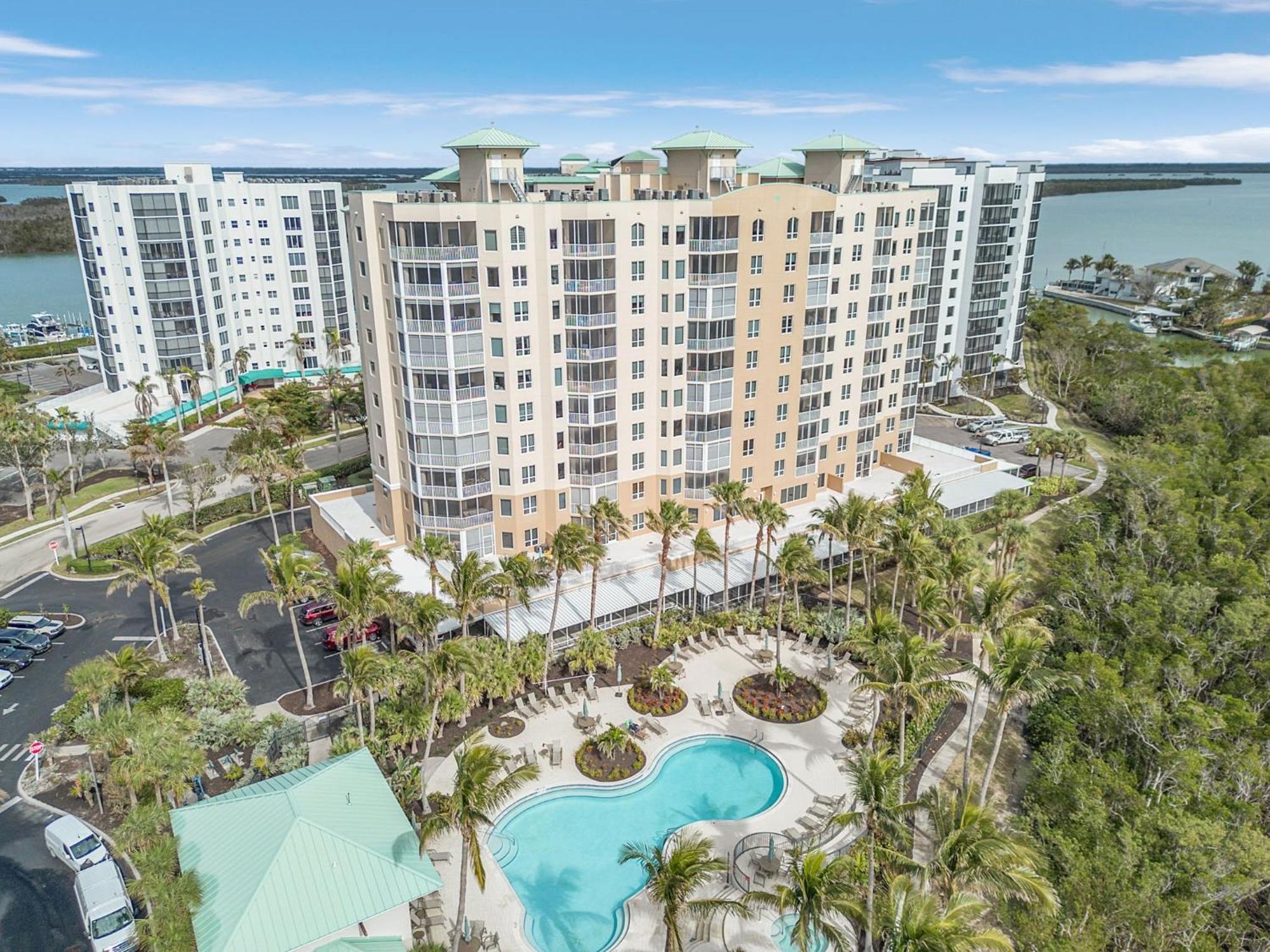 Waterfront Condo W/ Bay Views, Pool & Tennis Court 迈尔斯堡海滩 外观 照片